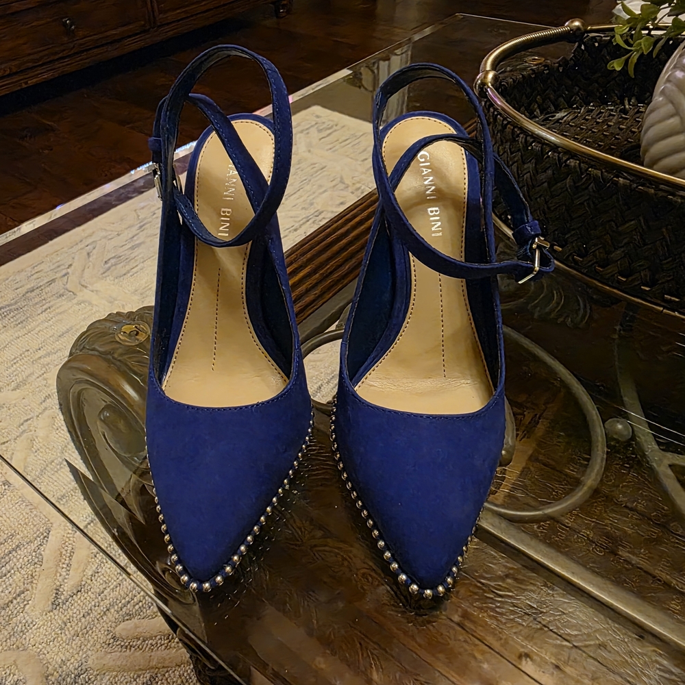 Gianni Bini Deep Blue Studded Heels 6M NWOT